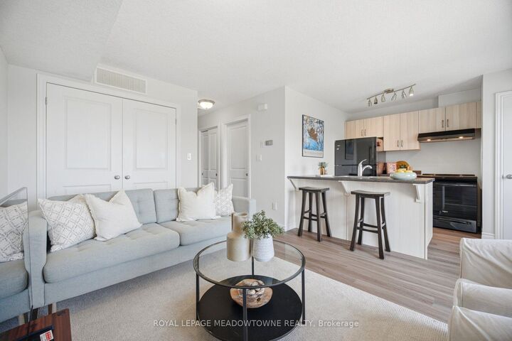 Photo de la propriété: 7 Cityview Drive S 207 ON N1E 0R1