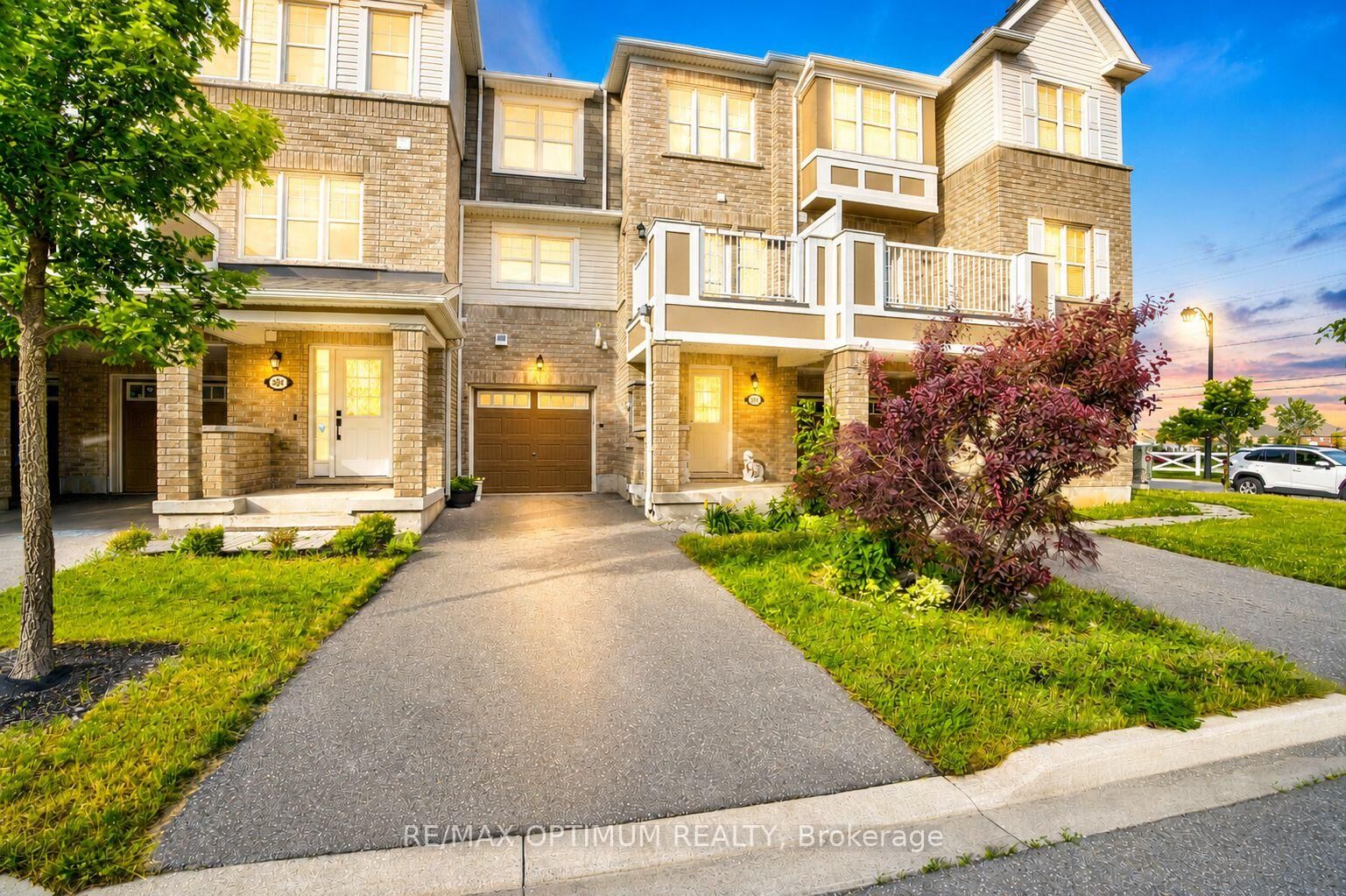 Property Photo:  583 Laking Terrace  ON L9T 0Y8 