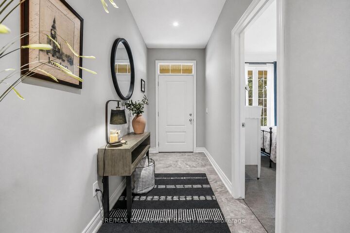Photo de la propriété:  33 Pierpoint Drive  ON L0S 1J0 