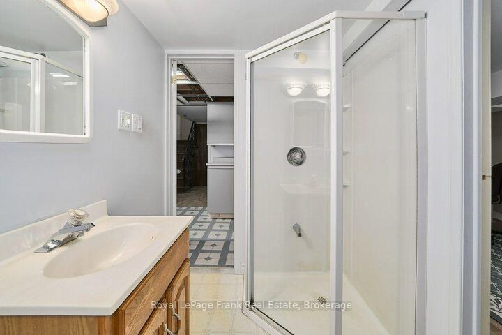 Property Photo: 55 Leahann Drive ON M1P 1B8
