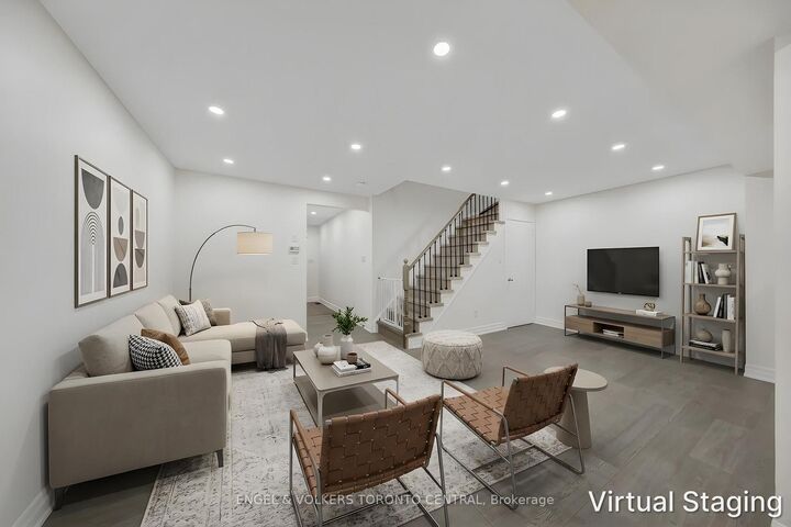 Property Photo: 1511 Glenbourne Drive ON L1K 0M5