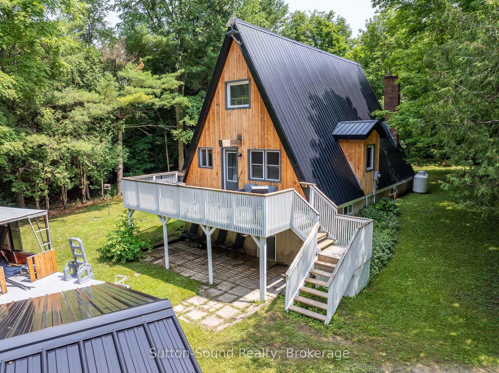 Property Photo: 113 Big Rock Road ON N0H 2K0