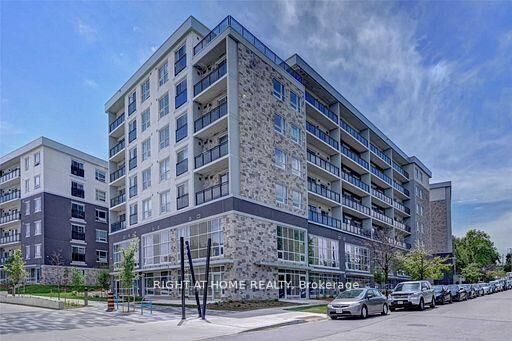 Property Photo:  275F Larch Street 608  ON N2L 3R2 