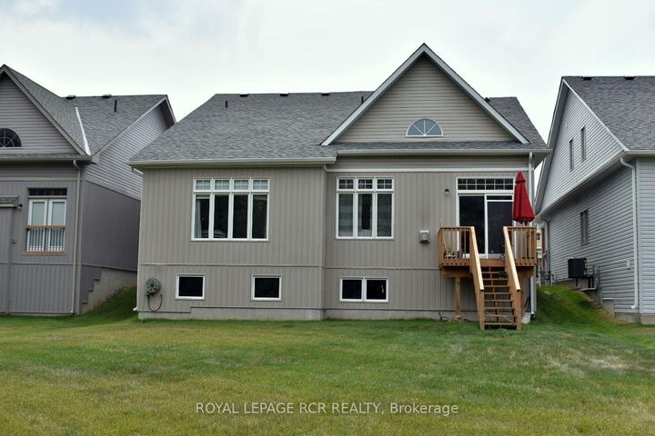 Property Photo:  55 Shelson Place  ON L0E 1R0 