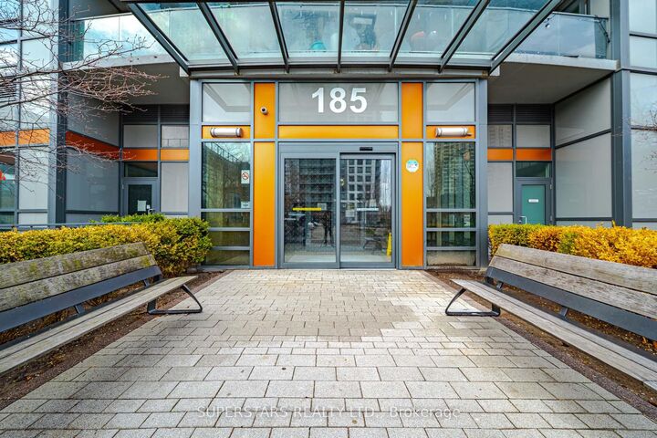 Property Photo:  185 Bonis Avenue 2009(Ph9)  ON M1T 0A4 