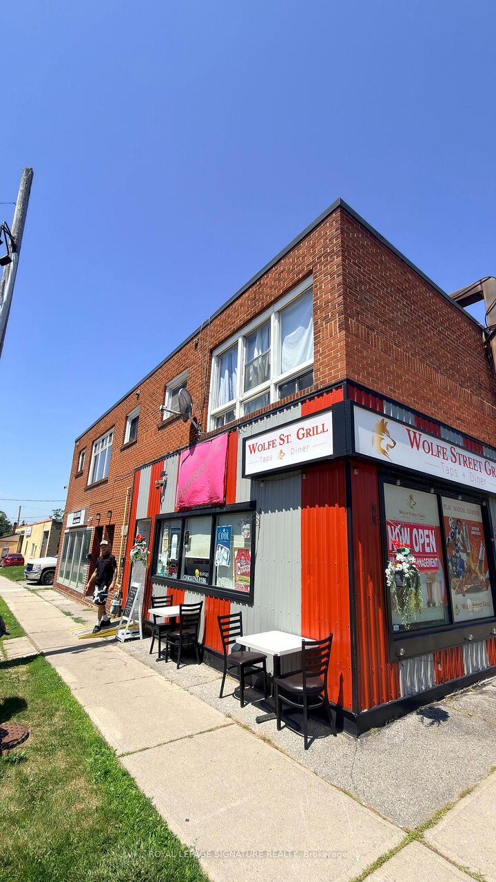 Property Photo:  92 Wolfe Street 1  ON L1H 3T6 
