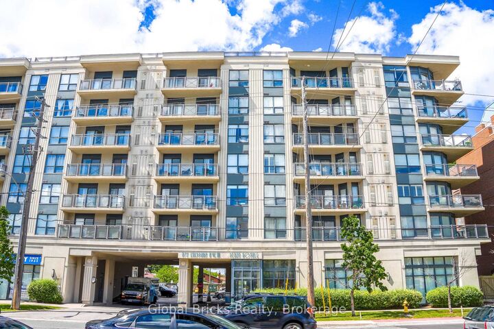 Property Photo: 872 Sheppard Avenue W ON M3H 2T5
