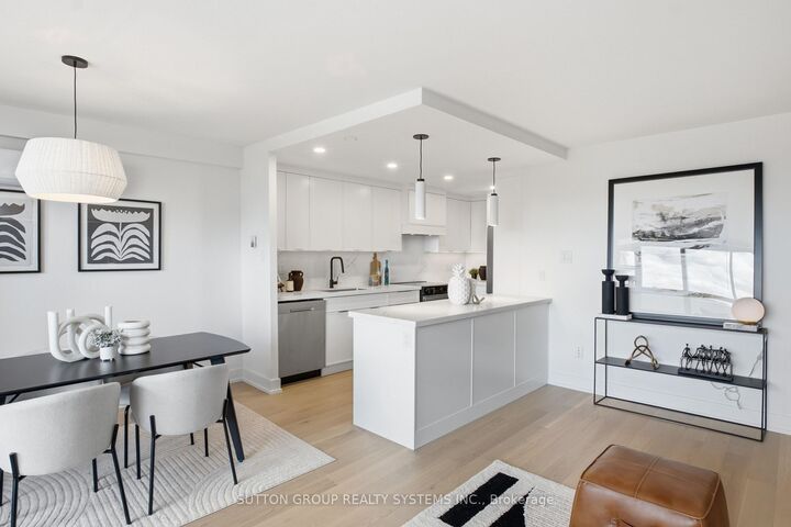 Property Photo: 45 Southport Street 911 ON M6S 3N5