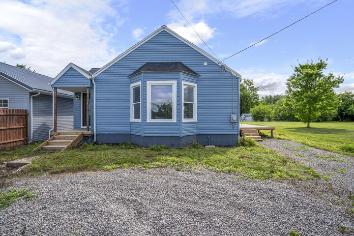 Property Photo: 8466 County Road 97 OH 43310
