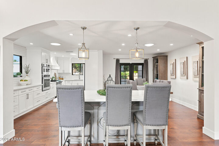 Property Photo:  6333 N Scottsdale Road 5  AZ 85250 