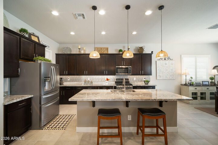 Property Photo:  8562 W Myrtle Avenue  AZ 85305 
