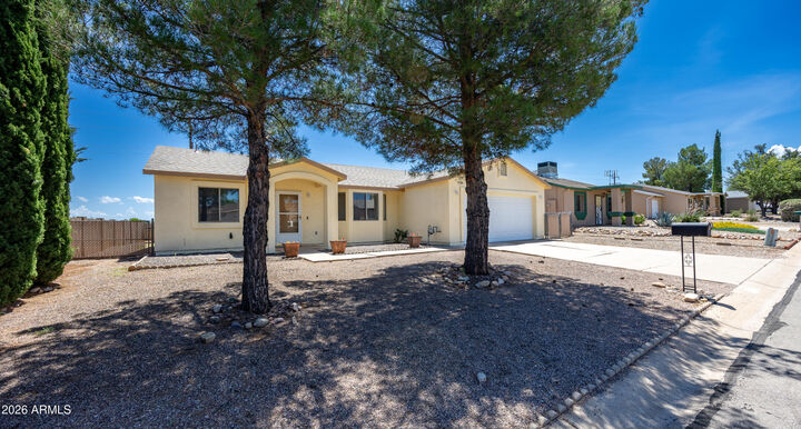 Property Photo:  106 Buffalo Drive  AZ 85616 