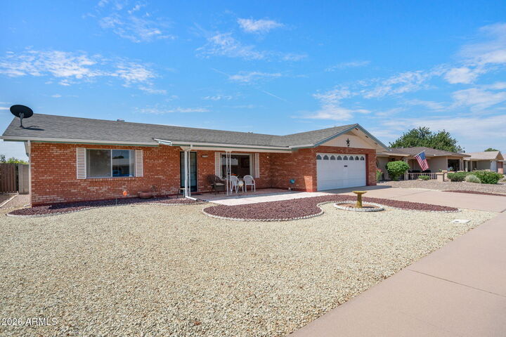 Property Photo: 4733 E Florian Circle AZ 85206