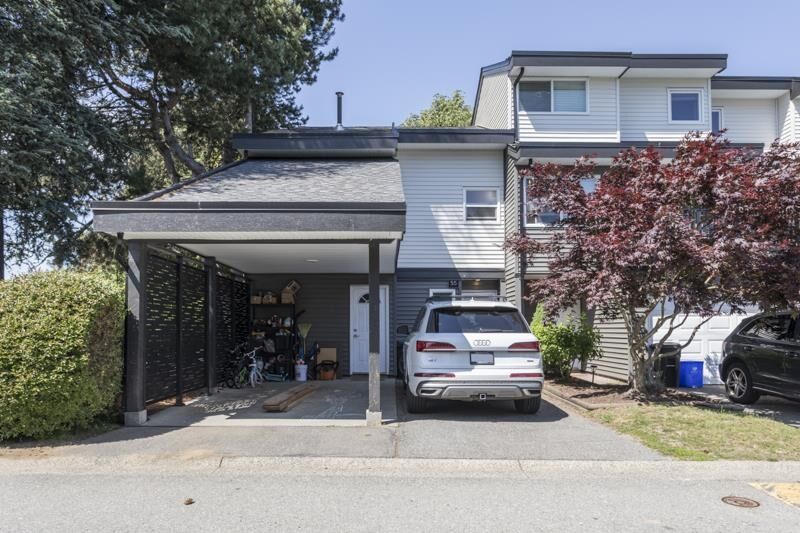 Property Photo: 12180 189A Street 55 BC V3Y 1V8