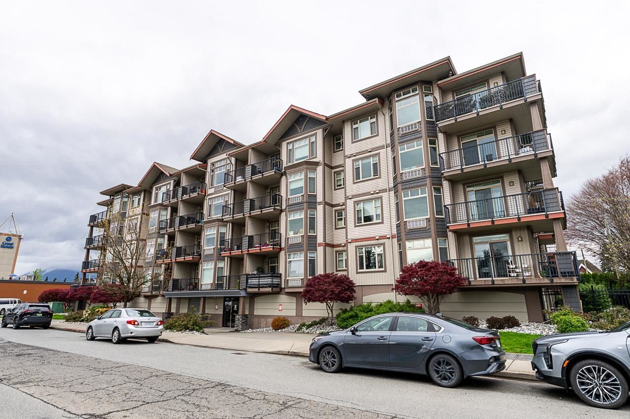 Property Photo:  46021 Second Avenue 204  BC V2P 1S6 