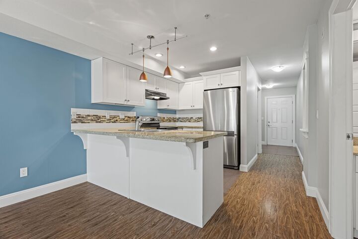 Property Photo: 45640 Alma Avenue 301 BC V2R 0P8