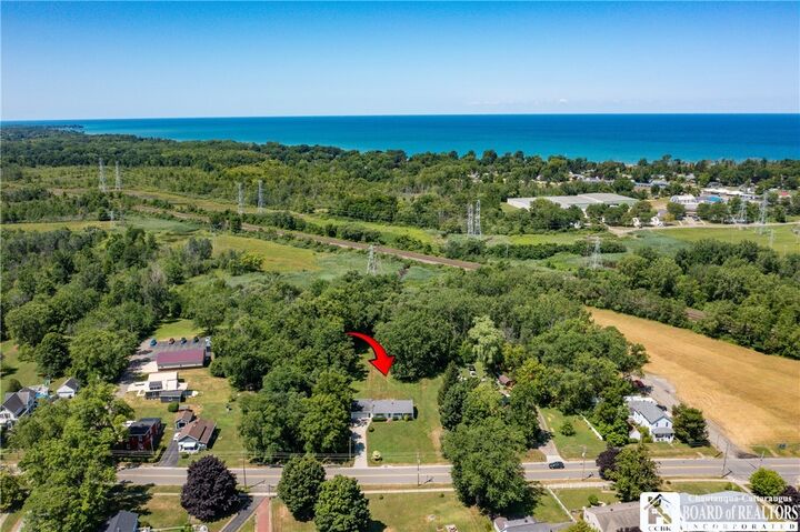 Property Photo:  425 Brigham Road  NY 14048 