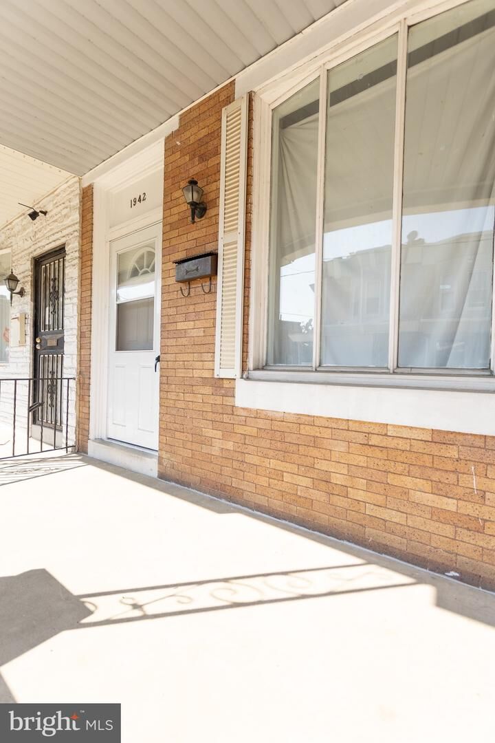 Property Photo:  1942 E Pacific Street  PA 19134 