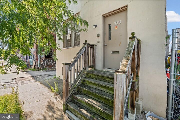 Property Photo:  113 W 22nd Street 3  MD 21218 