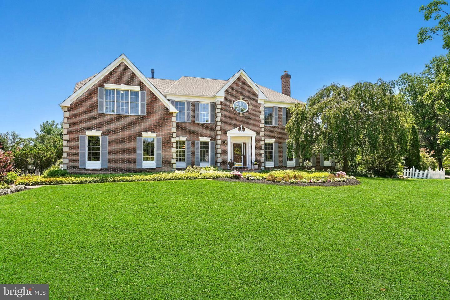 Property Photo: 2 Norfolk Court NJ 08550