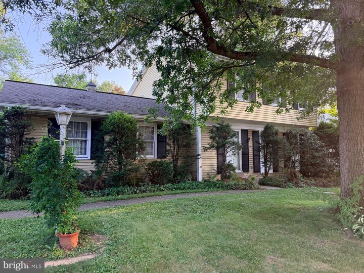 Property Photo:  739 Lexington Avenue  PA 17033 