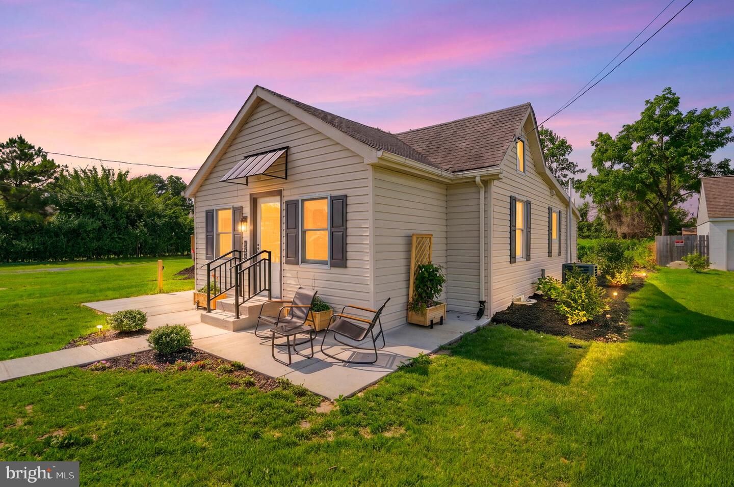 Property Photo:  1019 Shoreland Drive  MD 21060 