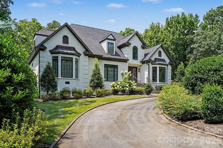 Property Photo:  2035 Valencia Terrace  NC 28226 