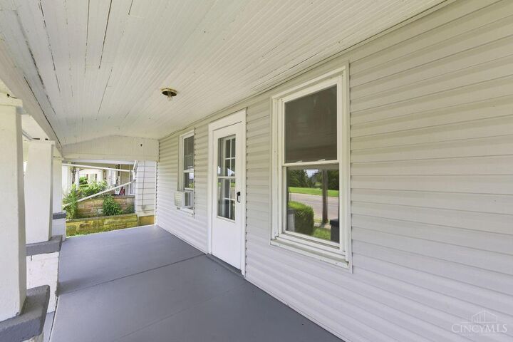 Property Photo: 1031 N B Street OH 45013