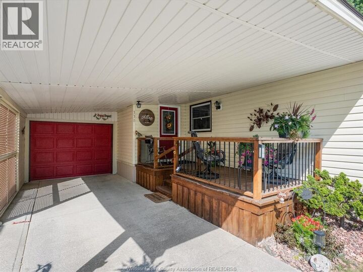 Property Photo:  338 Drew Drive  ON N8M 3A2 