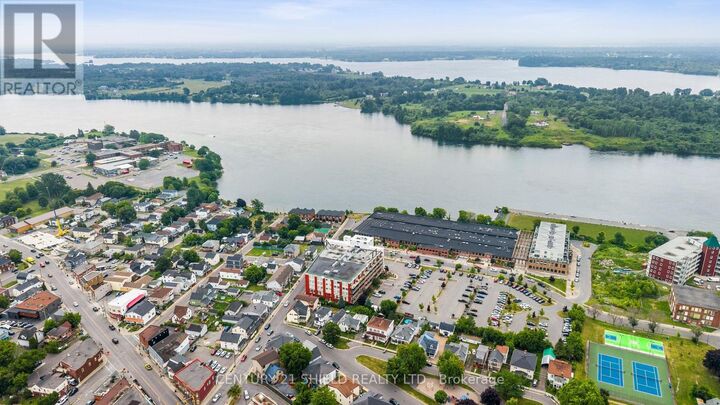 Property Photo: 710 Cotton Mill Street 502 ON K6H 7L3