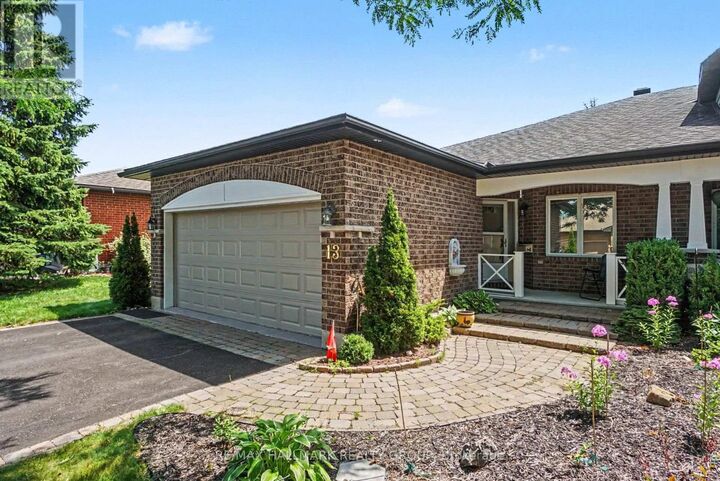 Property Photo:  13 Waterthrush Crescent  ON K2M 2V2 