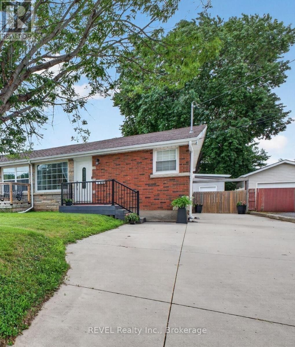 Property Photo: 514 - A Scott Street A ON L2M 3X2