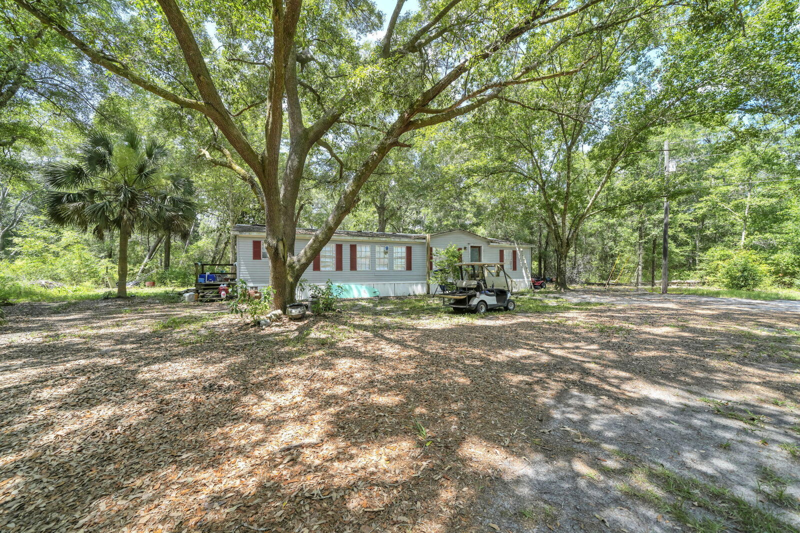 Property Photo:  41 Frog Hill Road  FL 32439 