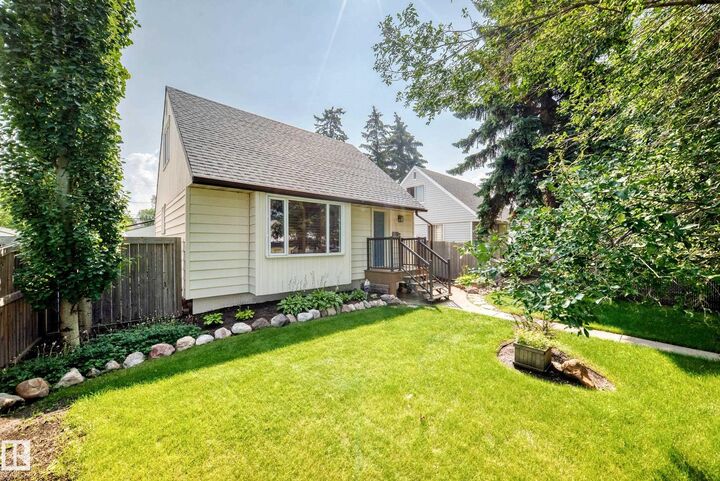 Property Photo:  12211 107 Street NW  AB T5G 2S9 