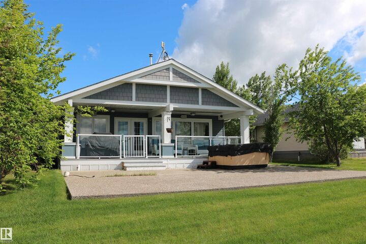 Property Photo:  71, 55101 Ste. Anne Trail  AB T0E 1A1 