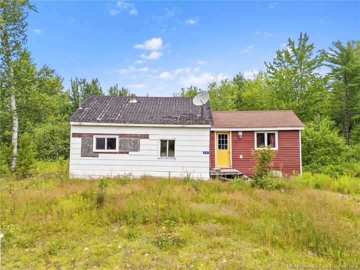 241 Fowler Road — photo 1