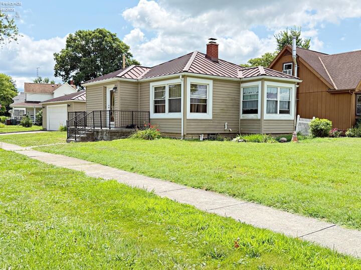 Property Photo:  67 Maplewood Drive  OH 44883 