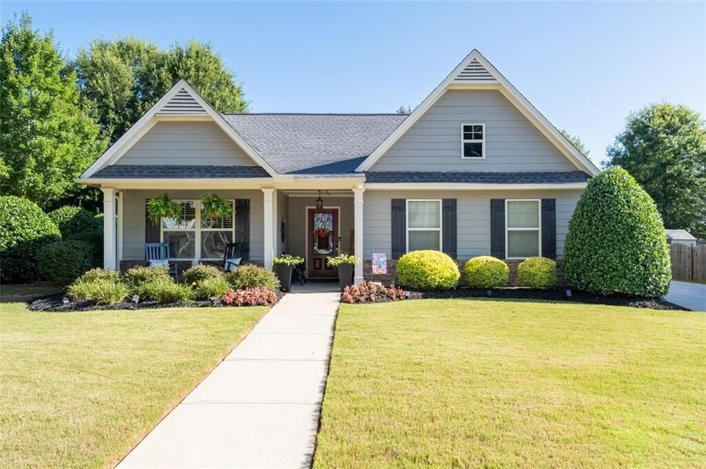 Property Photo:  260 Creek View Lane  GA 30102 
