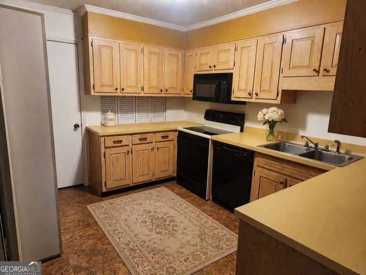 Property Photo: 38 Willowick Court GA 30038
