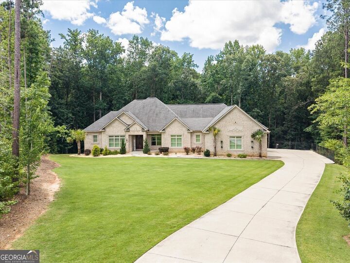 Property Photo:  115 Browning Court  GA 30214 