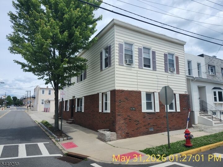 Property Photo:  301 Copeland Ave 1  NJ 07071 