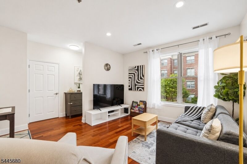 Property Photo: 24 Ave At Port Imperial 215 NJ 07093