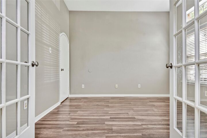 Property Photo: 5601 Savannah Woods Lane TX 77583