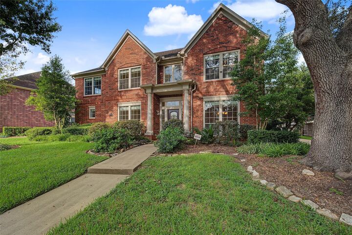 Property Photo: 4802 Yorkshire Street TX 77479