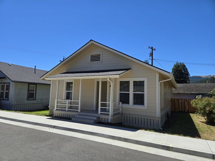 Property Photo:  805 7th Street  CA 95565 