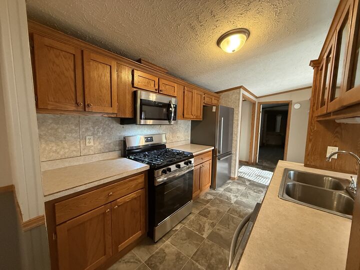 Property Photo: 224 Oak Valley Drive IL 62901