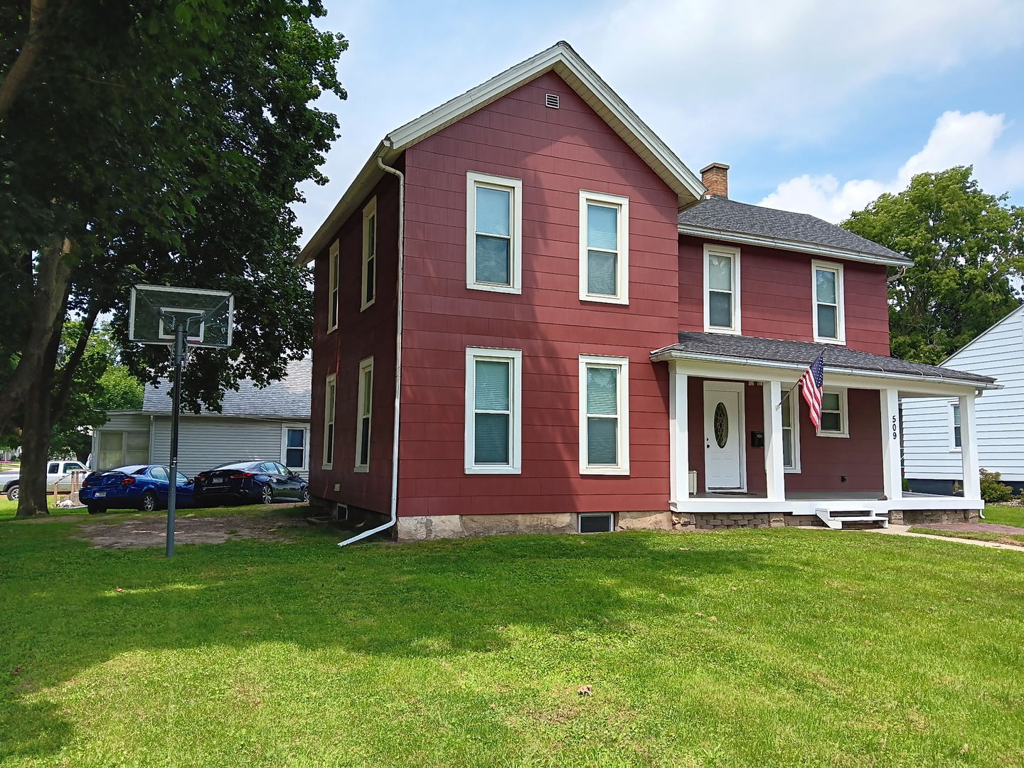 Property Photo: 509 S Madison Street IL 61270