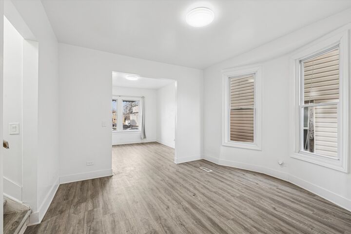 Property Photo:  6843 S Carpenter Street  IL 60621 