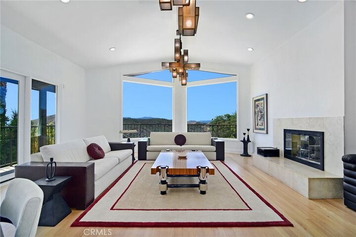 Property Photo:  130 Dapplegray Road  CA 91307 