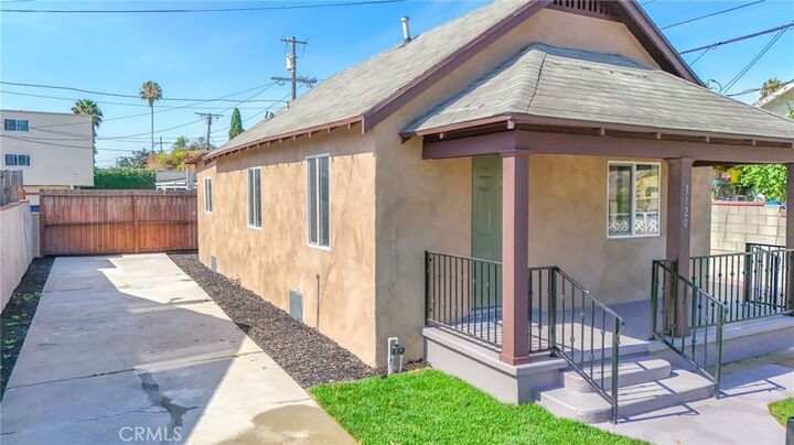 Property Photo:  3120 W 63rd  CA 90043 